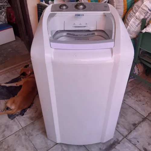 vendo uma máquina de lavar roupa 12k está com defeito