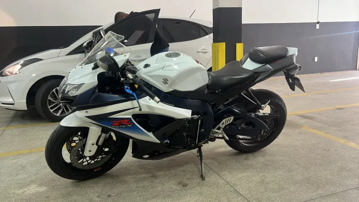 Suzuki GSX-R Srad 750 