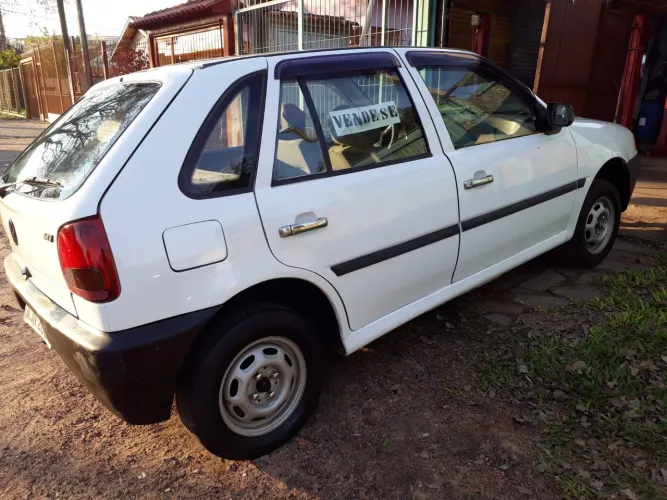 Volkswagen Gol Geração II 1.0 8V 70cv Gasolina Mec. 4P 1999