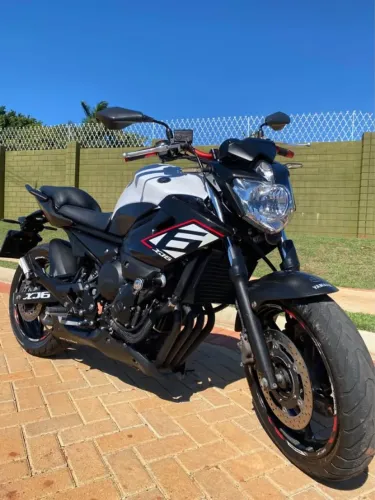 YAMAHA XJ6 2014/2015