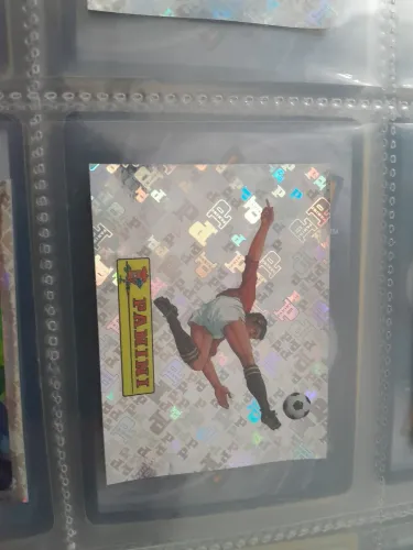 Figurinha 00
