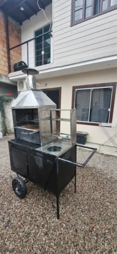 Vende-se carrinho de espetinho