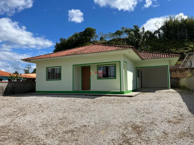 Casa de 03 dormitórios para locação, Canudos, Antônio Carlos