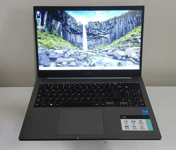 Notebook Sansung Book - i5 11th 12GB SSD 256 Tela 15.6 FHD