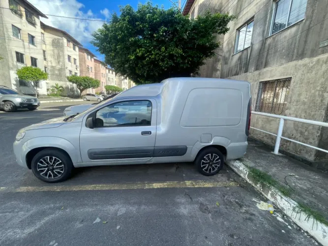 Fiat Fiorino Furgão Work. Hard 1.4 Flex 8V 2P 2018