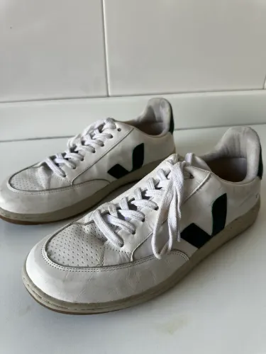 tênis veja v-12 branco e verde 39