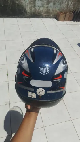 Capacete