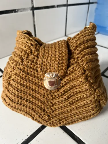 Bolsa em crochê!!