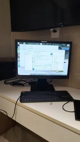 Oportunidade!!! Desktop Lenovo M Séries completo + SSD