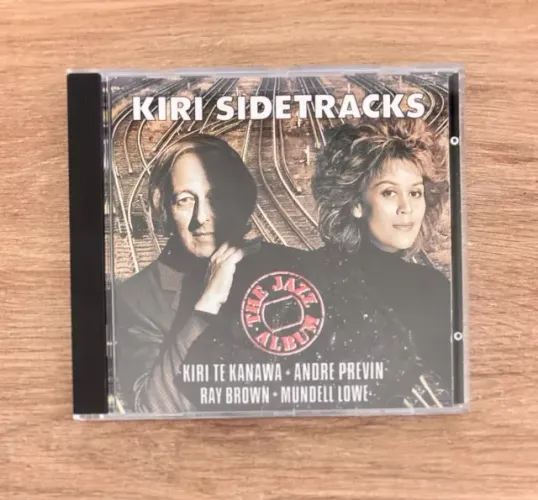 CD "Kiri Sidetracks: The Jazz Album" (André Previn/Ray Brown/Mundell Lowe)Made in Alemanha