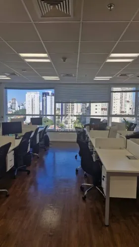 Salas Comerciais, Jardim das Acácias - São Paulo