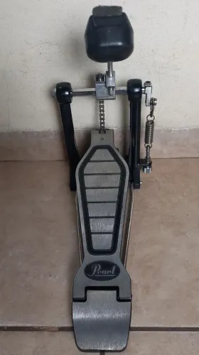 Pedal Pearl P-62 simples