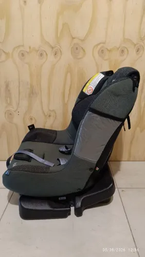 Cadeira de segurança infantil para carro