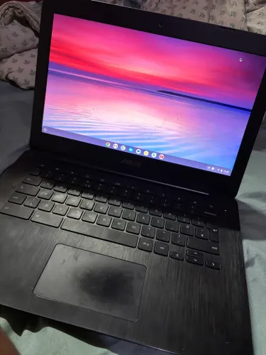 Vendo computador usado