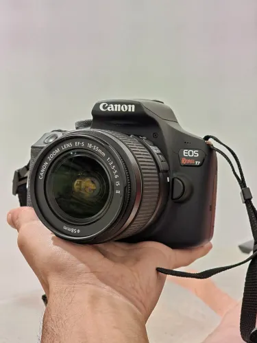 Canon T7 Impecável com lente