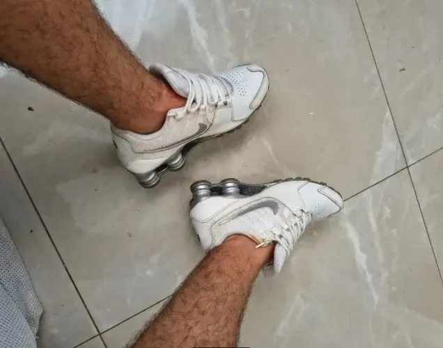 Tênis Nike Avenue 4 molas R4