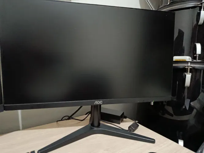 Monitor AOC 22" 75hz
