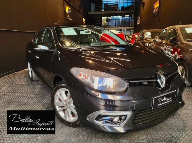 Renault Fluence Sedan Privilège 2.0 16V Flex AUT 2015