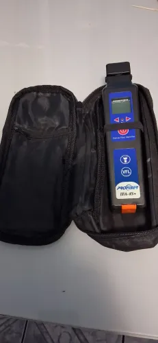 Identificador de fibra ótica
