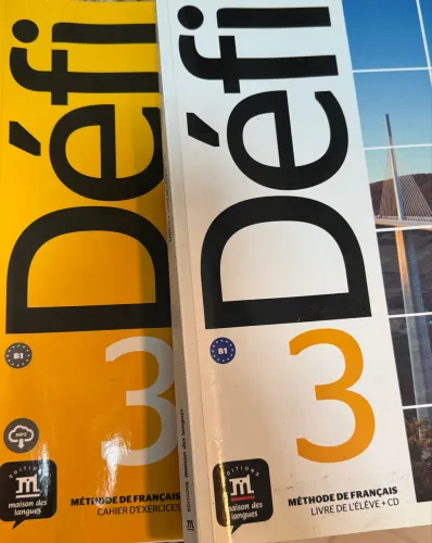 DEFI 3 - livre d?élève e cahier d?exercices