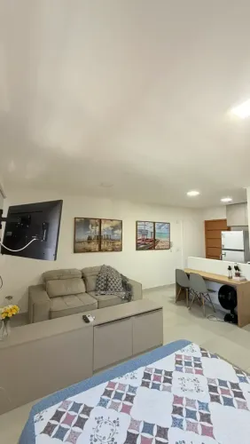 studio mobiliado na ponta verde,prédio novo com excelente área de lazer.Contrato anual!