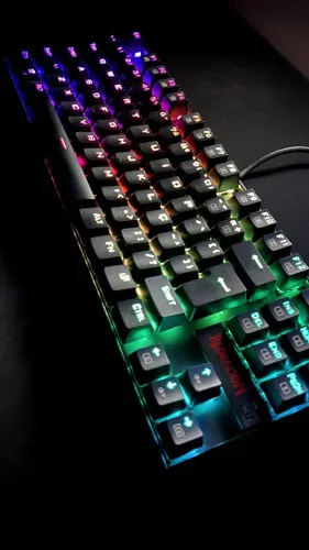 Teclado Mecânico Redragon Kumara RGB