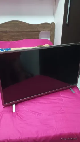 TV 32" Semp Toshiba + Chrome Cast