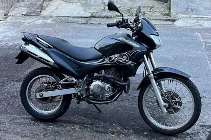 Honda NX 4 Falcon 400 2004