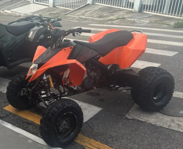 QUADRICICLO KTM 525 