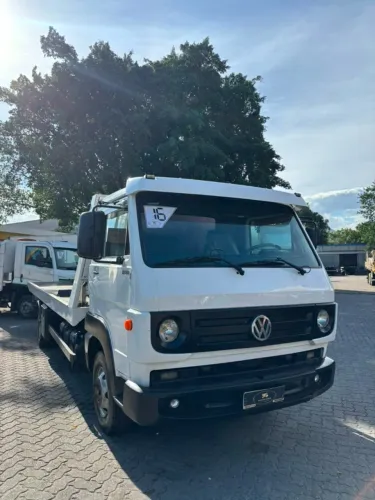 VOLKSWAGEN 8.160 DELIVERY | 2016 | PLATAFORMA 6M WELL | EXCELENTE ESTADO !!