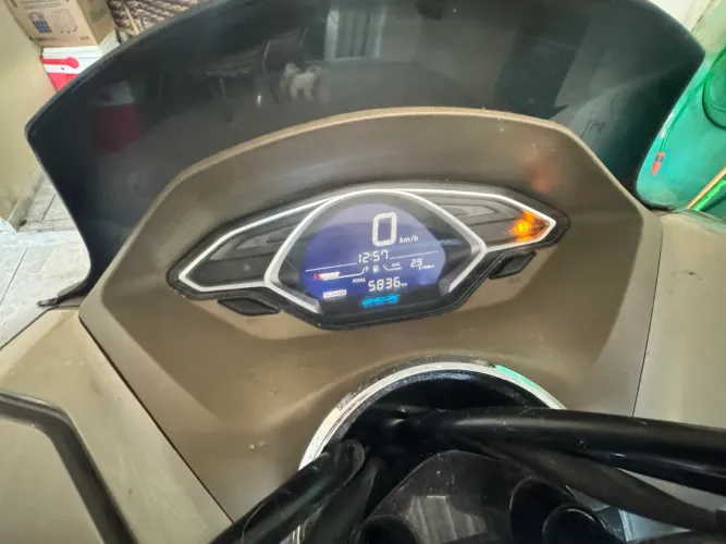 Vendo pcx dlx único dono 2022