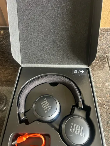 Headphone jbl live 460 nc 
