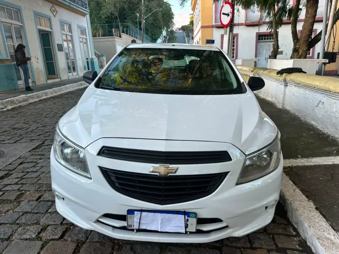 Chevrolet Onix JOY Hatch 1.0 8V Flex Mec. 4P 2018
