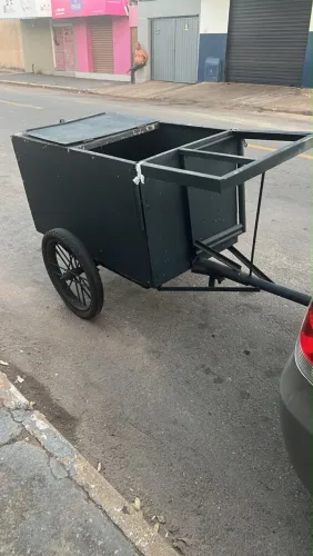 Carrinho/carretinha pra vendedor ambulante/ açaí/ salada de frutas/ milho cozido