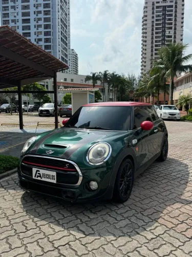 Mini Cooper S 2.0 Turbo 16V 3P Aut. 2015