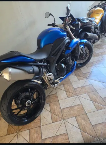 Triumph Speed Triple 1050 TOP zerada
