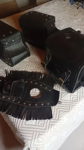 vendo acessórios para moto 600
