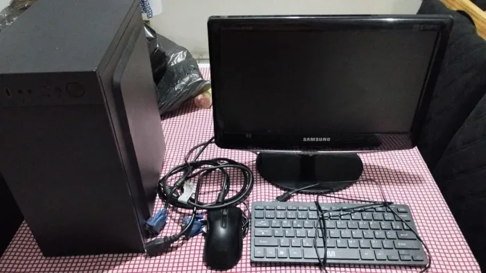 Vende-se computador