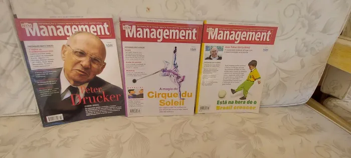 Lote 3 Revistas HSM Management Especial Peter Drucker Cirque Du Soleil e Brasil