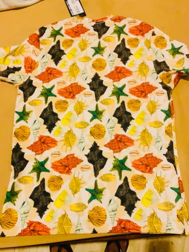 Camiseta Colcci nova TAM P