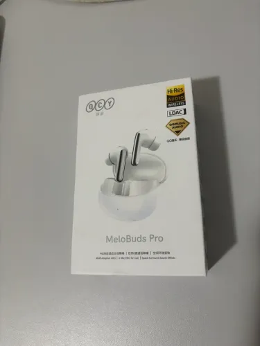 QCY MeloBuds Pro ? Caixa Completa | ANC 46dB | Hi-Res | LDAC | Sem Defeitos