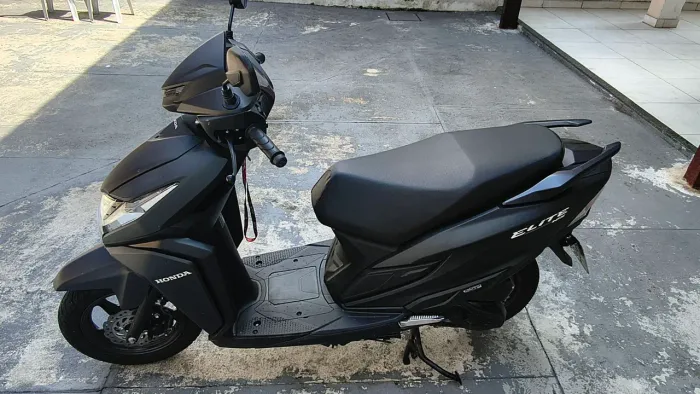 Honda elite 26/27