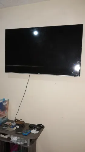 Smartv 50 com defeito pra quem deseja conserta zap *53