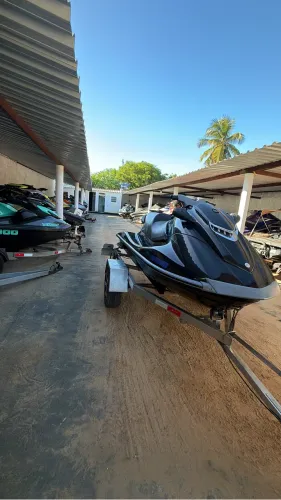 Vende se Jet ski Yamaha 1.8 VXR aspirado 