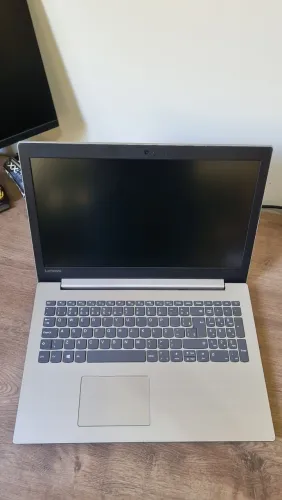 Notebook Lenovo 15.6" | Core i3, 8GB RAM, SSD 256GB - Rápido e Pronto para Uso