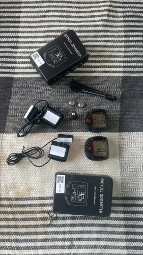 Vendo 2 velocímetros para bike MTB/SPEED