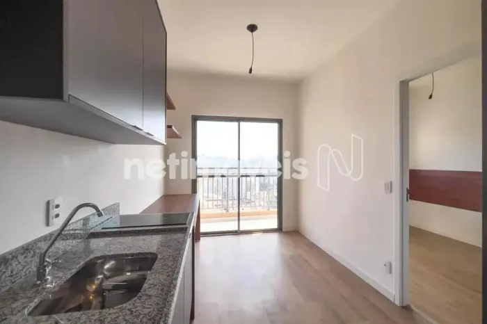 Studio para locação na Liberdade próximo ao metrô!