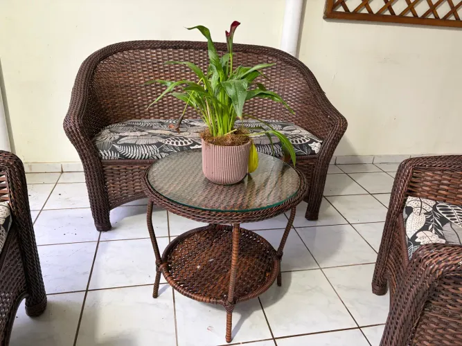 Conjunto jardim/varanda em fibra sintética vime