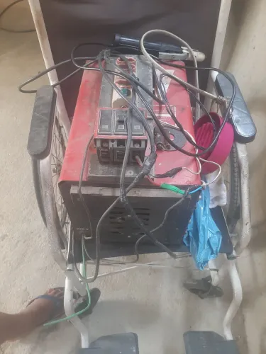 Máquina de solda profissional