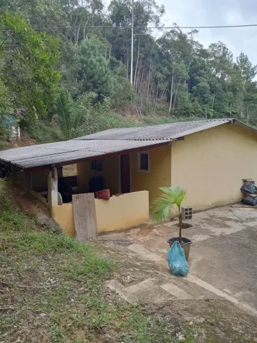 Chácara à Venda , Tapirai/SP- Seu refúgio em meio à natureza!